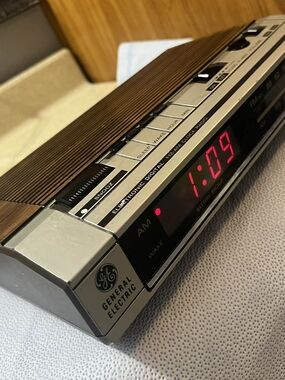 General Electric Retro AM/FM Digital Alarm Clock Radio - Brown/Silver